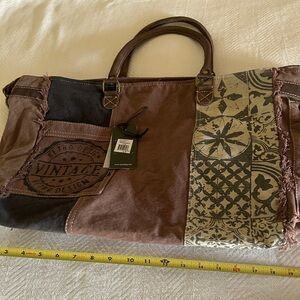 NWT Myra bag